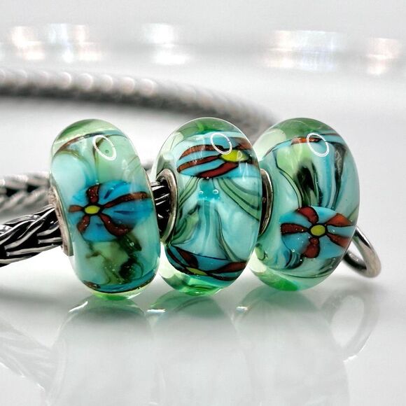 TROLLBEADS Turquoise Blue, Green, Red & Yellow Pinwheel LAA 925S Beach Vibes #2 - Picture 4 of 6
